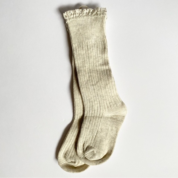 NWT Jamie Kay 2-4 year Frill Sock Cream Marl - Picture 2 of 3
